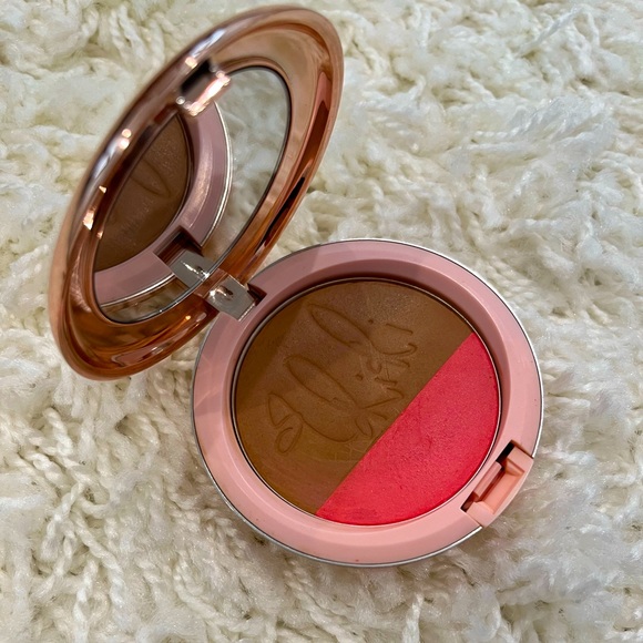 MAC Cosmetics Riri Blush - Picture 2 of 3